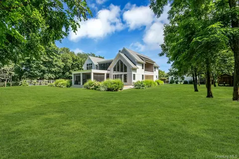 Other - 712 Hubbard Ave, Riverhead, NY 11901 photo 9 of 12