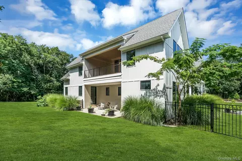 Other - 712 Hubbard Ave, Riverhead, NY 11901 photo 7 of 12