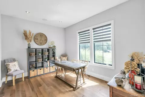 Other - 712 Hubbard Ave, Riverhead, NY 11901 photo 3 of 12