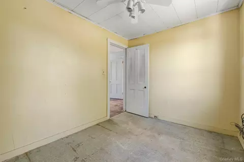 Bedroom - 102 Delafield St, Poughkeepsie, NY 12601 photo 3 of 3