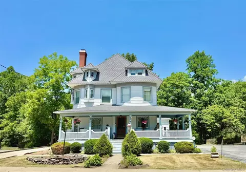 215 Maple Ave, Crawford, NY 12566