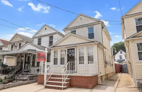8818 201st St, New York, NY 11423