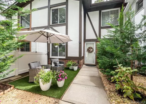 72 Birchwood Rd #72, Medford, NY 11763