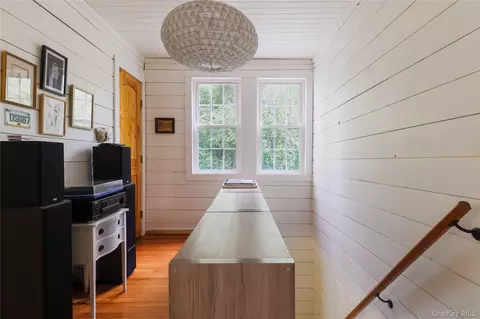 Entry Way - 54 Devany Rd, Ferndale, NY 12734 photo 5 of 5