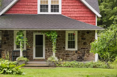 Exterior - 54 Devany Rd, Ferndale, NY 12734 photo 4 of 9