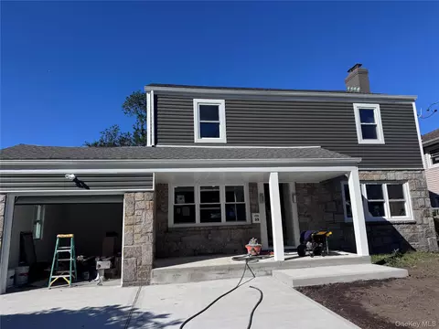 35 Park Blvd, Malverne, NY 11565