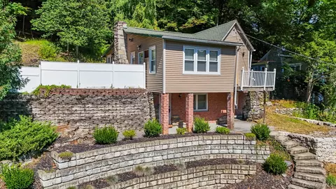 22 Harper St, Lake Peekskill, NY 10537