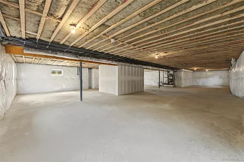 Other - 25 Jareds Path, Brookhaven, NY 11719 photo 13 of 14