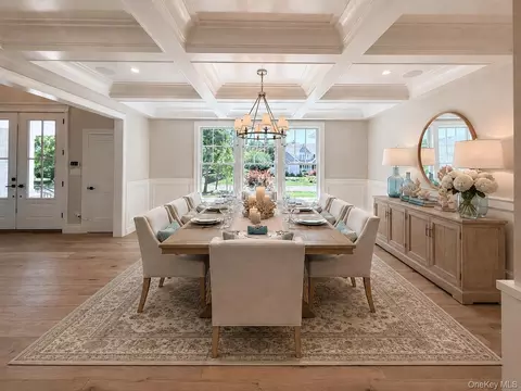 Dining - 25 Jareds Path, Brookhaven, NY 11719 photo 2 of 2