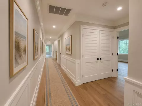Entry Way - 25 Jareds Path, Brookhaven, NY 11719 photo 3 of 3