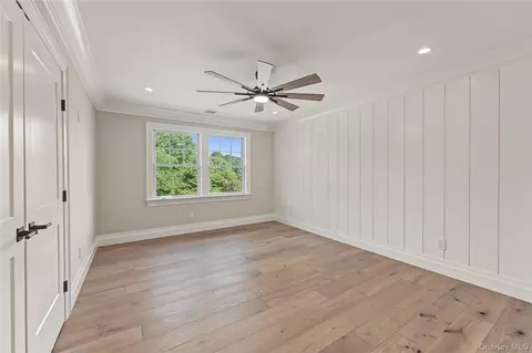 Bedroom - 25 Jareds Path, Brookhaven, NY 11719 photo 2 of 5