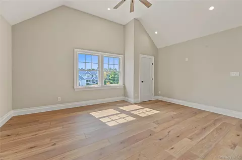Bedroom - 25 Jareds Path, Brookhaven, NY 11719 photo 1 of 5