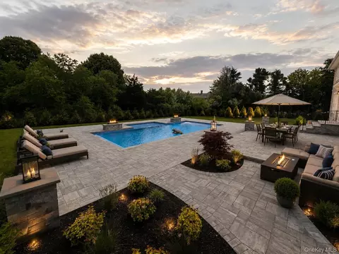 Exterior - 25 Jareds Path, Brookhaven, NY 11719 photo 7 of 7