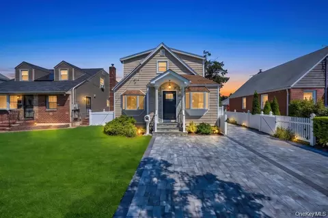 48 Liberty Ave, North Hempstead, NY 11501
