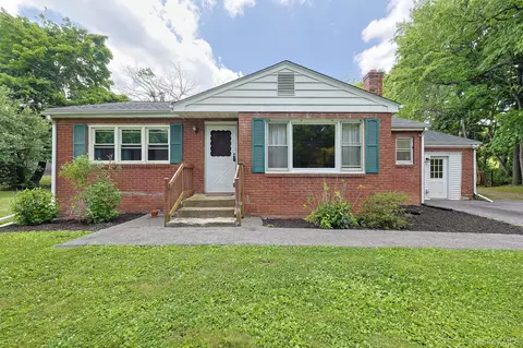 178 Mount Airy Rd, New Windsor, NY 12553