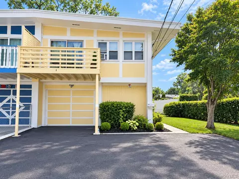 72 Blauvelt Ave, West Haverstraw, NY 10993
