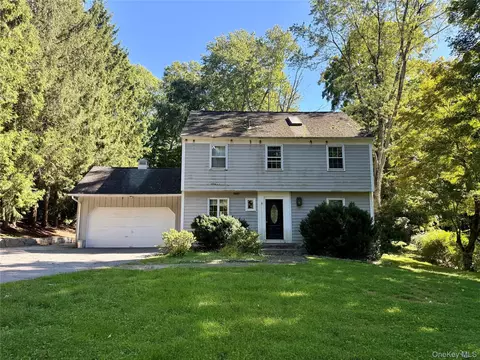 23 Cliffside Ln, Mount Kisco, NY 10549