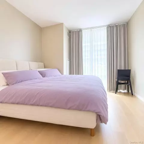 Bedroom - 131-01 40th Rd #PH3D, Flushing, NY 11354 photo 1 of 2