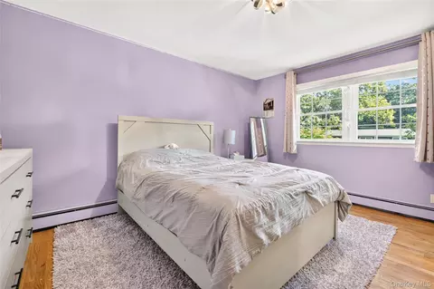 Bedroom - 4 Wayne Dr, Poughkeepsie, NY 12601 photo 4 of 4