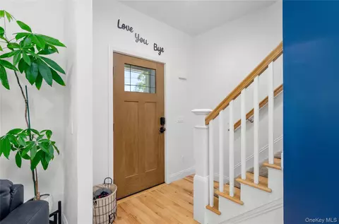 Entry Way - 44 James St, Patchogue, NY 11772 photo 1 of 6