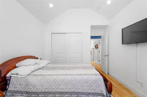 Bedroom - 44 James St, Patchogue, NY 11772 photo 4 of 6