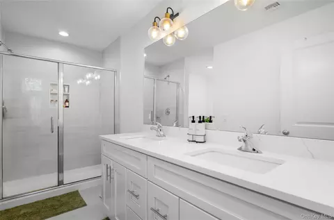 Bath - 44 James St, Patchogue, NY 11772 photo 1 of 3