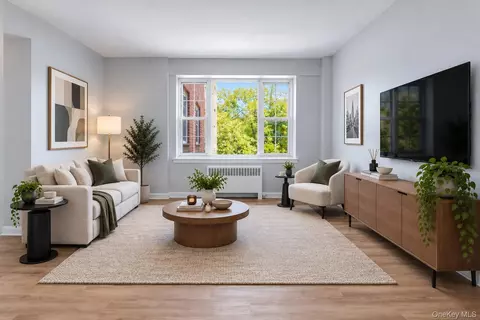 230 Pelham Rd #4L, New Rochelle, NY 10805