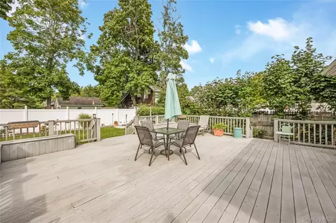Exterior - 53 Thorne St, Patchogue, NY 11772 photo 14 of 15