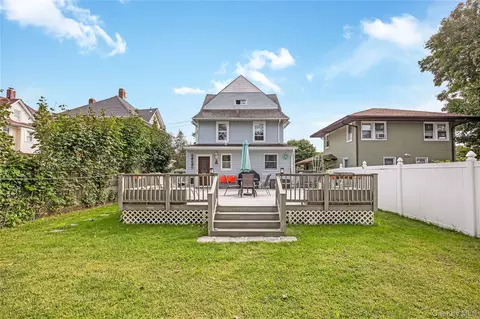 Exterior - 53 Thorne St, Patchogue, NY 11772 photo 9 of 15