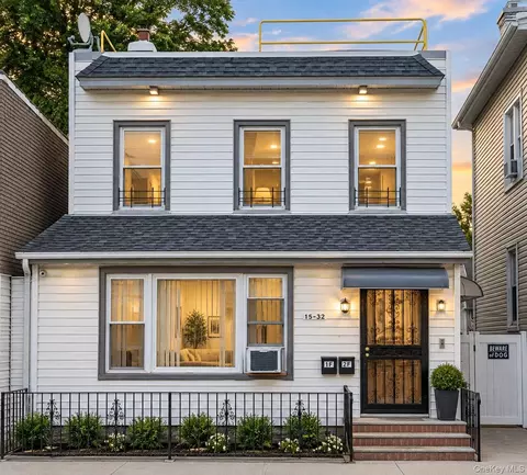 1532 124th St, New York, NY 11356