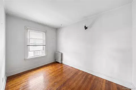 Bedroom - 120 N Ocean Ave, Patchogue, NY 11772 photo 1 of 3
