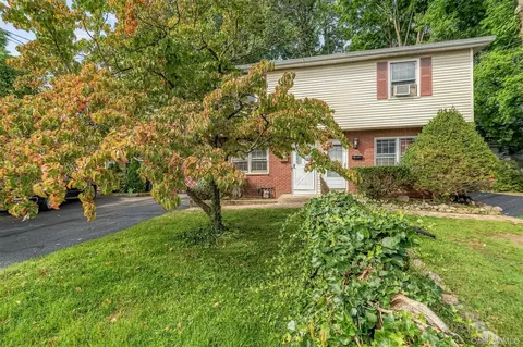 117 Washington Ave #A, Ramapo, NY 10901