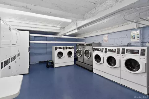 2190 Boston Rd #E, New York, NY 10462 photo 7