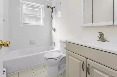 246 Fairharbor #246, Patchogue, NY 11772 photo 11