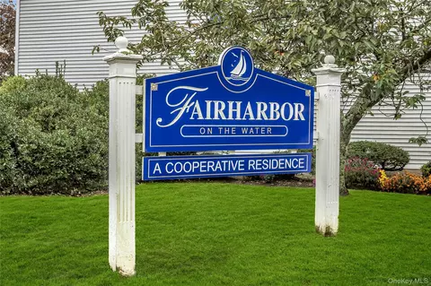 246 Fairharbor #246, Patchogue, NY 11772 photo 22