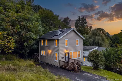 19 Nevins St, Ellenville, NY 12428