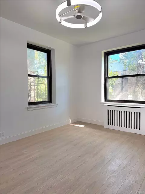 22-27 76 St #B2, East Elmhurst, NY 11370