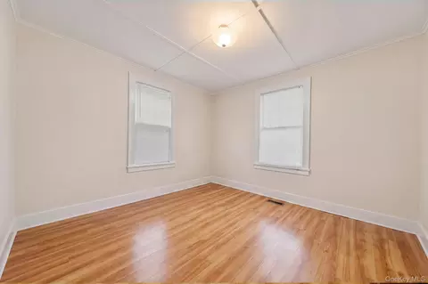 Bedroom - 116 Fairview Ave, Poughkeepsie, NY 12601 photo 1 of 6