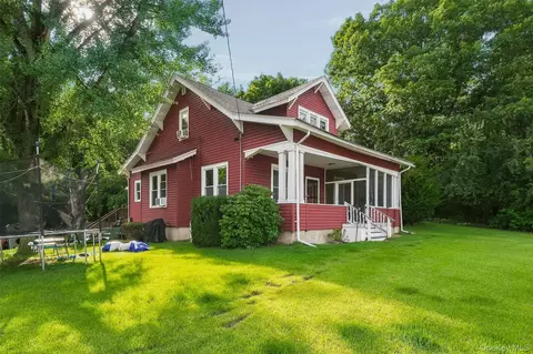 Exterior - 116 Fairview Ave, Poughkeepsie, NY 12601 photo 5 of 15