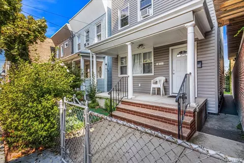 10351 101st St, New York, NY 11417