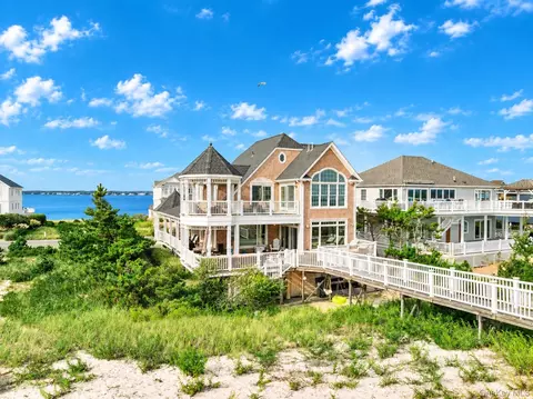 Other - 697 Dune Rd, Westhampton Beach, NY 11978 photo 7 of 13