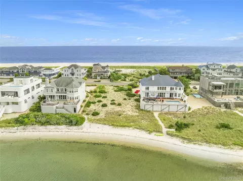 View/Area - 697 Dune Rd, Westhampton Beach, NY 11978 photo 2 of 4