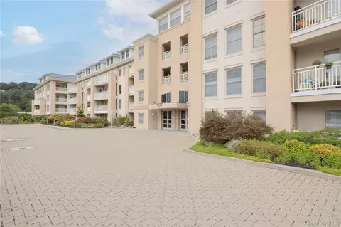 113 Harbor Cv #113, Orangetown, NY 10968