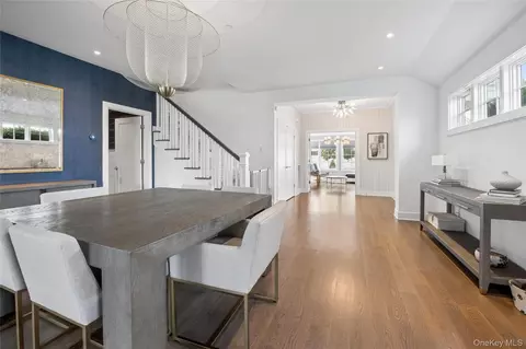 Entry Way - 19 Lavender Ln, Rye Brook, NY 10573 photo 1 of 4