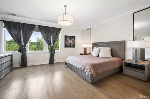 Bedroom - 19 Lavender Ln, Rye Brook, NY 10573 photo 1 of 6