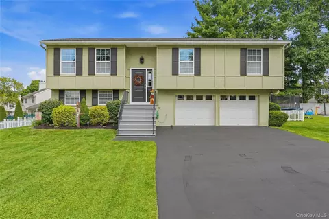 38 Genesee Ave, Ulster, NY 12449