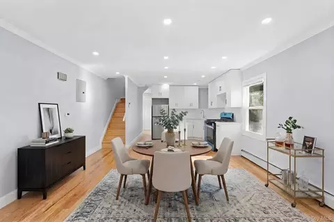 22018 91st Rd, New York, NY 11428