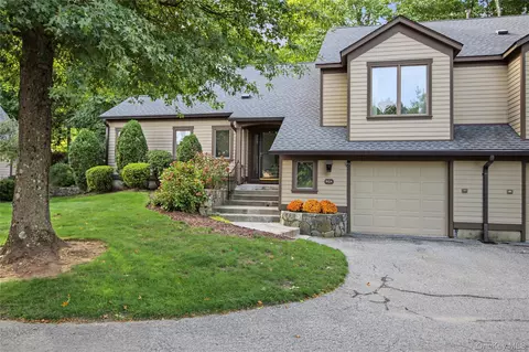 812 Heritage Hls #A, Somers, NY 10589