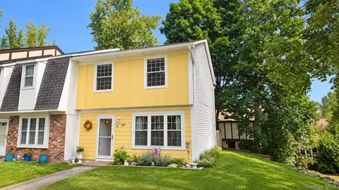 107 Vista Dr, Lloyd, NY 12528