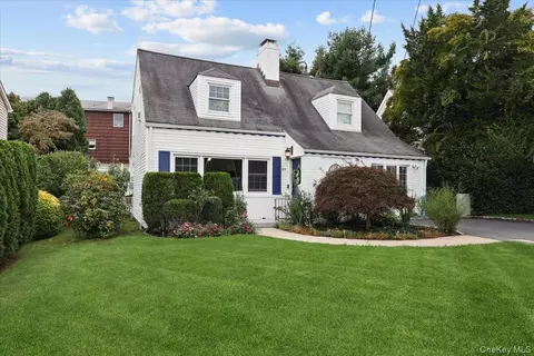 83 Joyce Rd, Eastchester, NY 10709